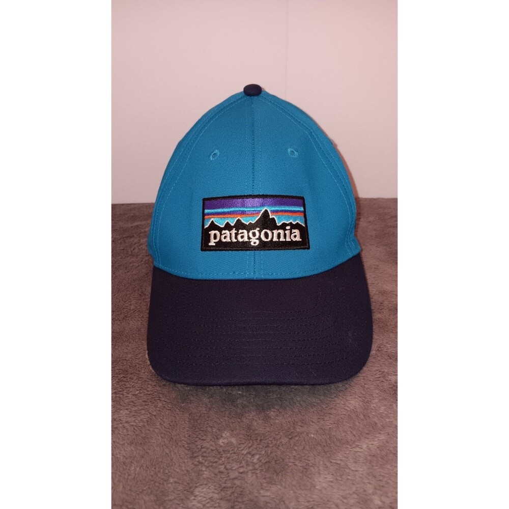 Patagonia: blue cap